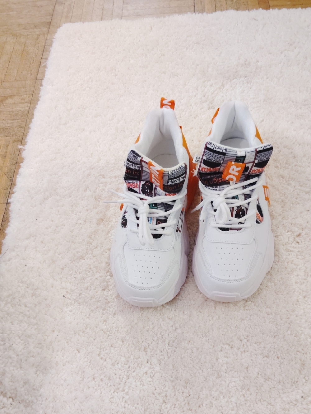 Women White & Orange Fashion Sneakers
